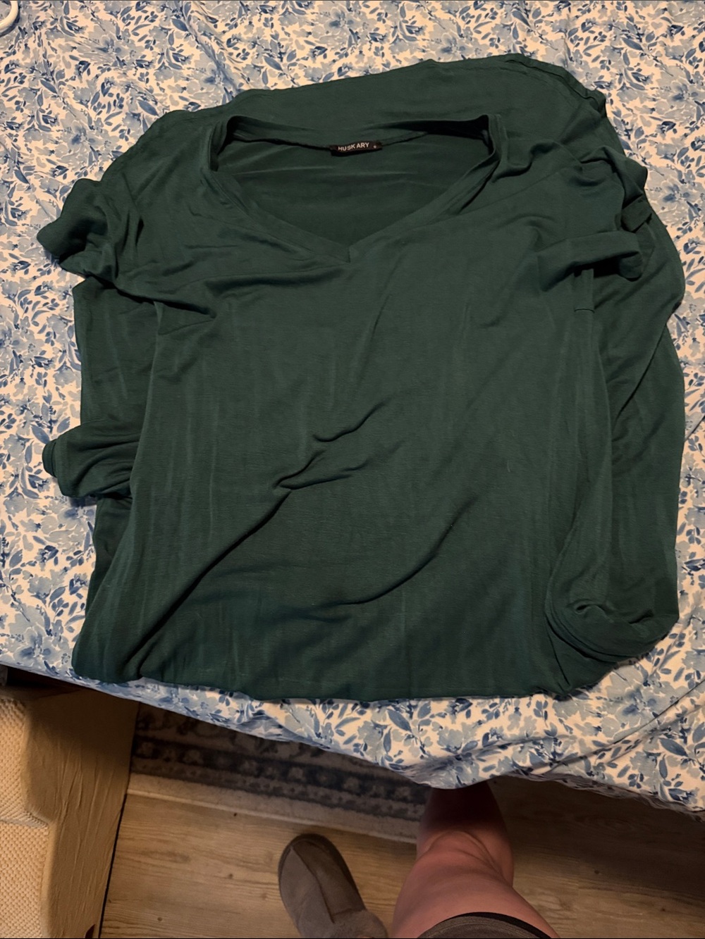 V-Neck Long Sleeve Top - Deep Green